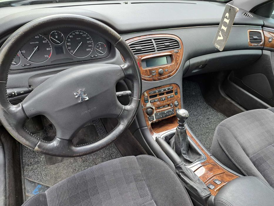 Пежо 607 2600лв.