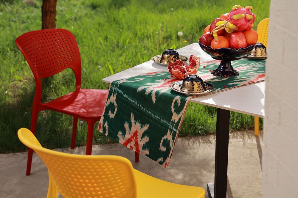 Продаются столы и стулья