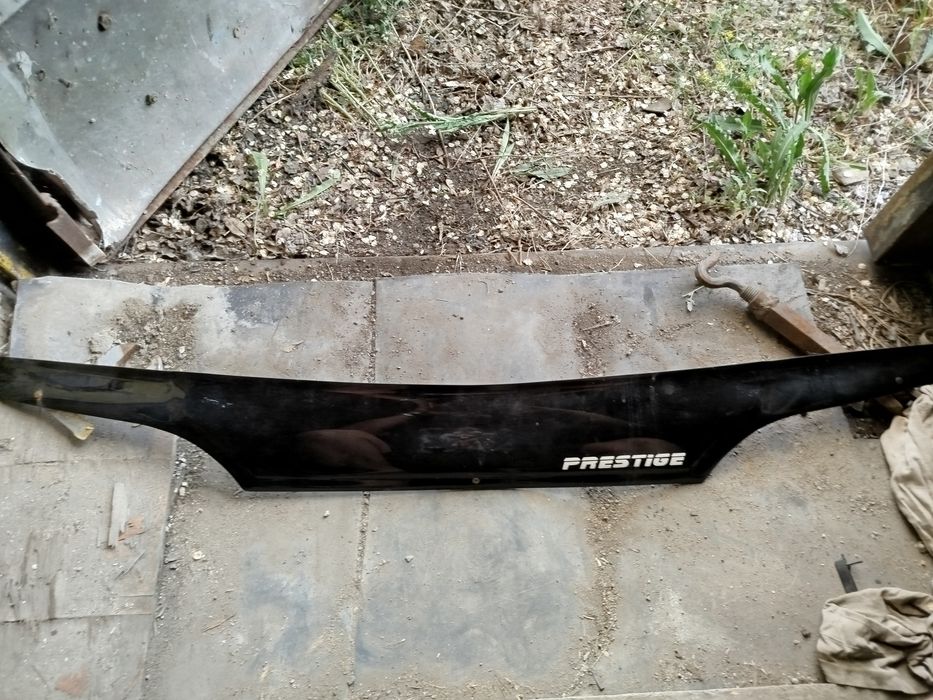 Продам разный пластик на авто