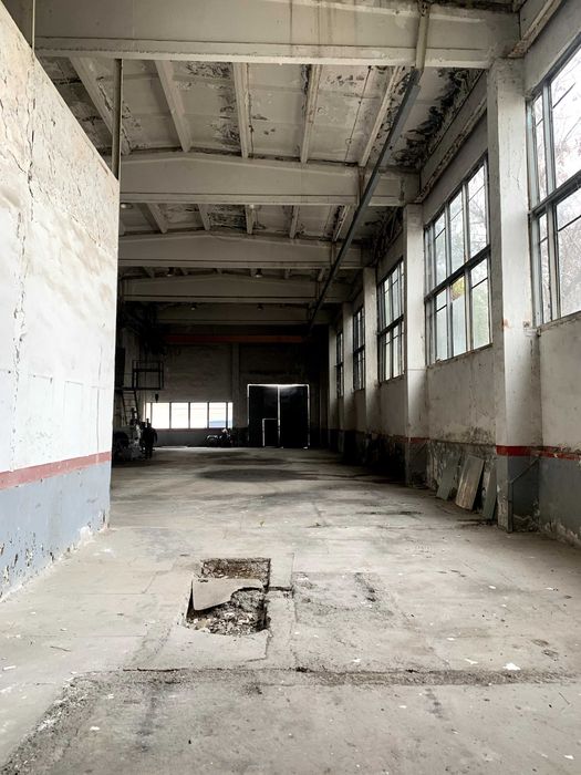 Склад или производство 1200 кв.м., в 17 км. от поста Бектемир