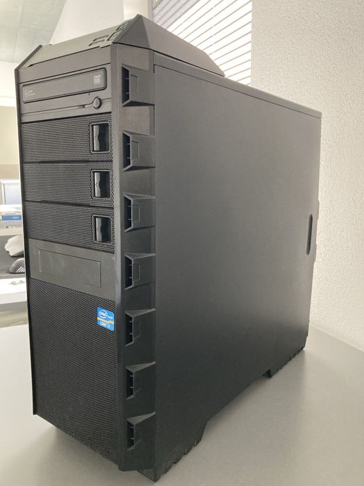 PC Light Gaming i7 2600k,Amd HD 5770, 8GB RAM, SSD 120 HDD 500, Win 11