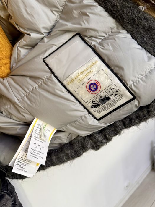 geaca bomber puf gasca,lana  si guler raton