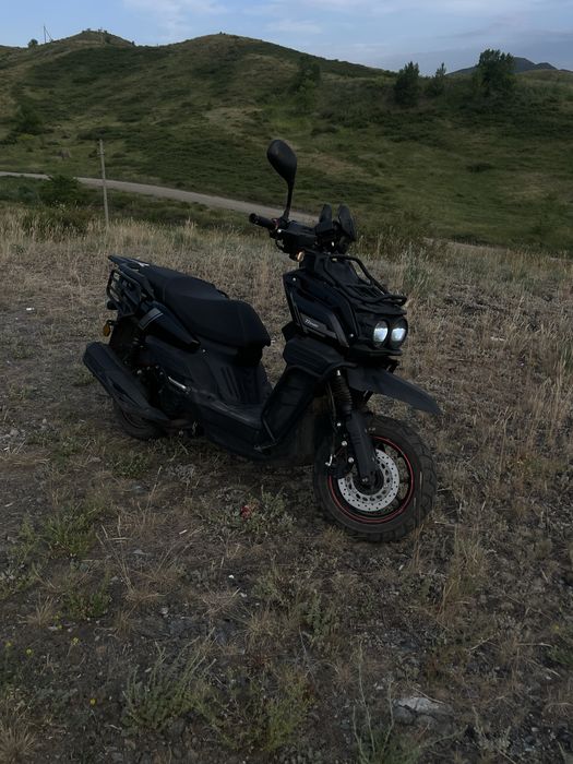 Продам мопед танк 150 кубов