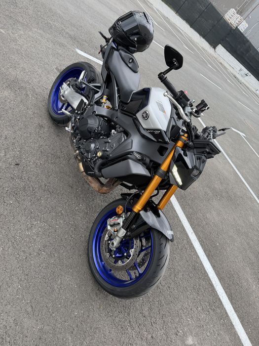 Yamaha MT-09 SP 2025 6500 km Ohlins Keyless Impecabila