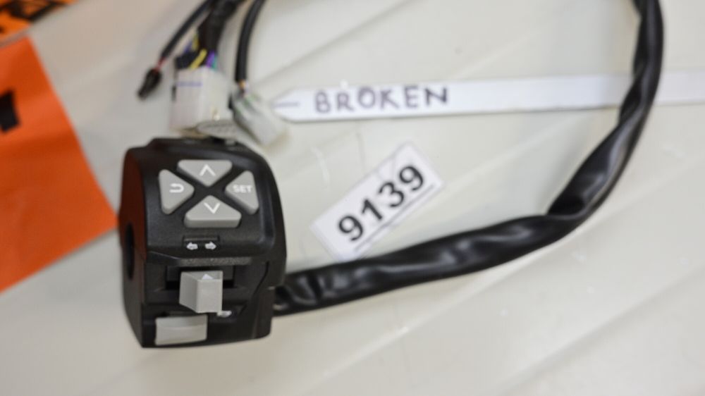 KTM 790 Adventure 2023 Bloc de comenzi control stanga