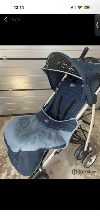 Продам коляску Chicco б/у