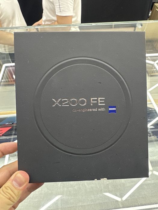 Vivo X200 FE 12/512GB