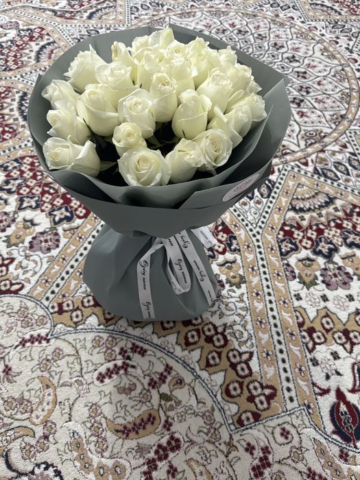 цветы (белые розы)