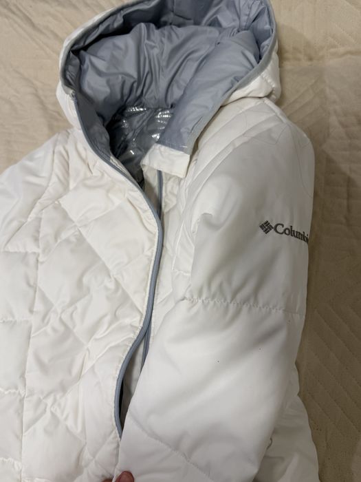 Продам куртку Columbia  осень