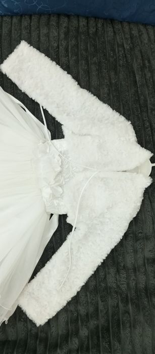 Rochie prințesă cu trenă