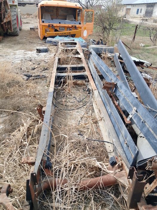 Чакман шакман кабина мама сотилади