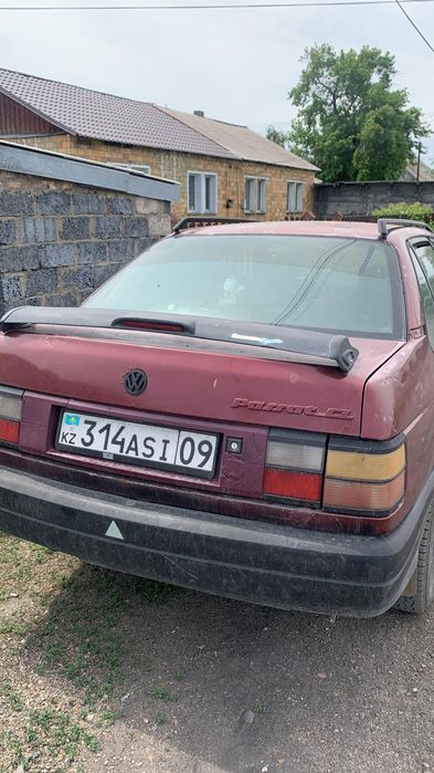 продам машину пассат б3