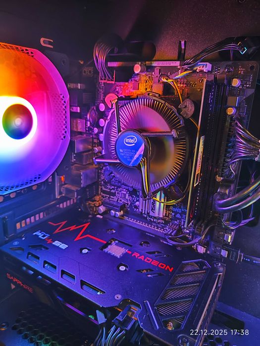 Геймърски i3 10100f, RX 6500 XT 4GB, RAM 16GB DDR4, SSD 256GB, HDD 1TB