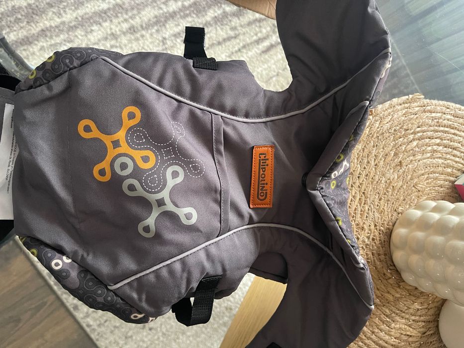 Бебешко кенгуру Chipolino