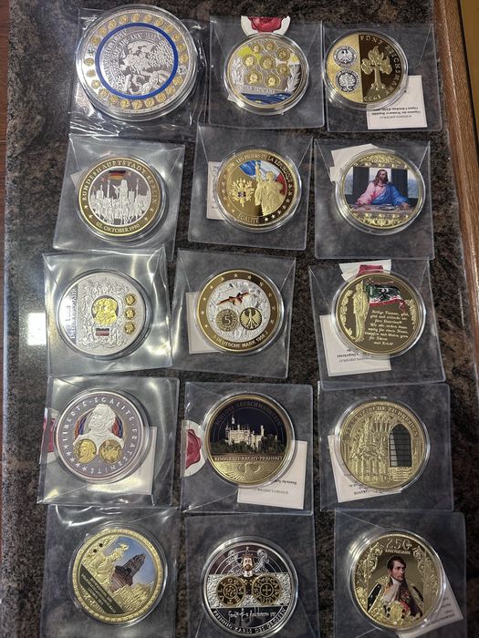 Медали посребрени и позлатени със сертификати