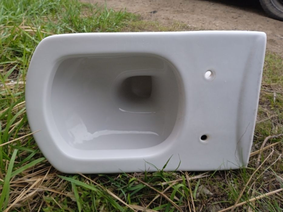 Унитаз подвесной