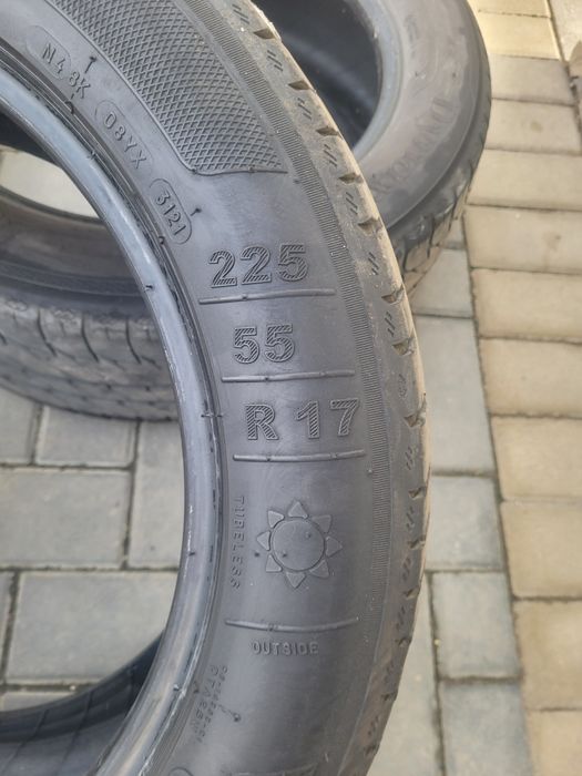 Vând 3 bucăți,,,225 55 r17