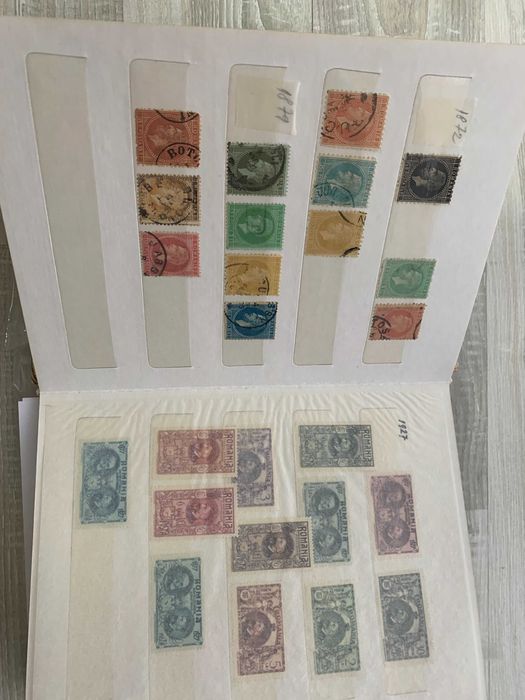 Vand albume cu timbre