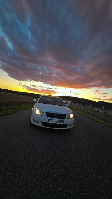 SKODA Octavia 2011 — imagine 4