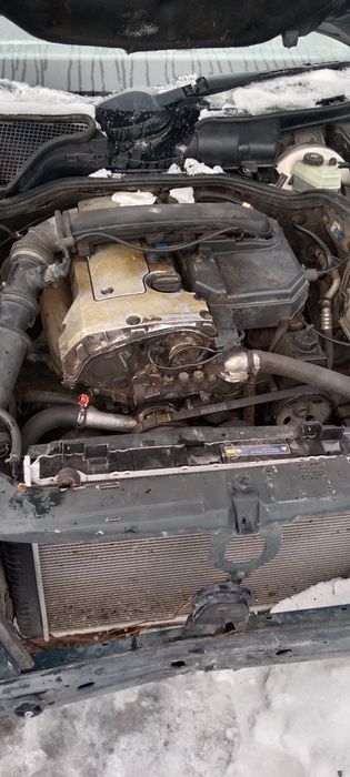 Капот фары Мерседес 210