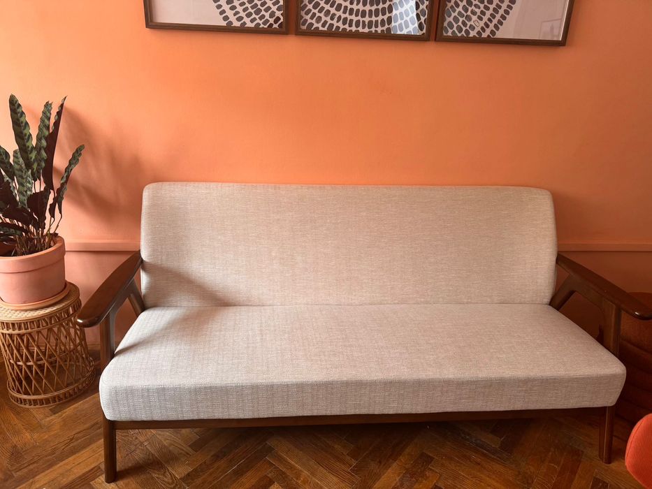 Canapea 3 locuri-Doreen-Mobexpert-aproape noua