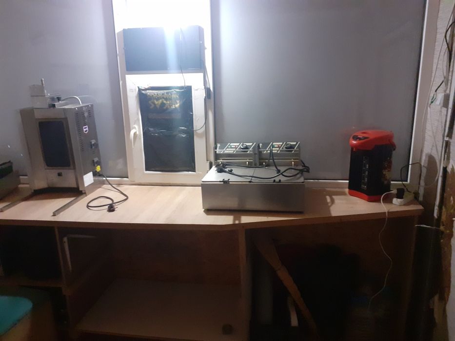 Продам ларек  Фаст фуд