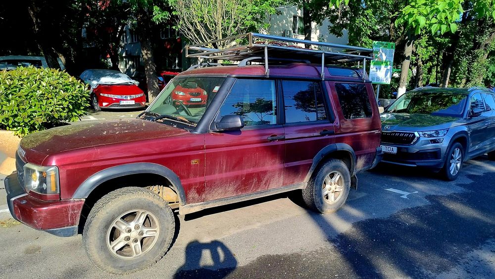 Vand mașina Land Rover Discovery