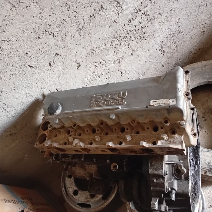 Isuzu avtobus  mator