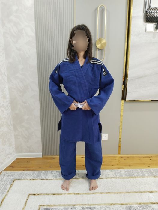 Кимоно для дзюдо , состояние отлично, качество хороший