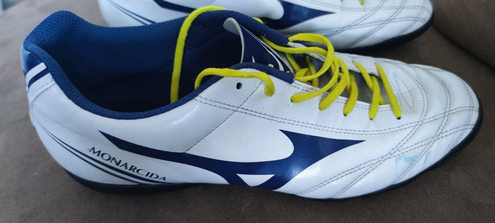 Mizuno Monarcida FS AS / Turf (футболни стоножки / стоножки за изкуствена трева)