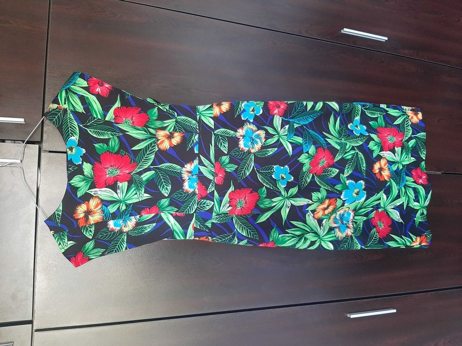 Официални рокли за повод