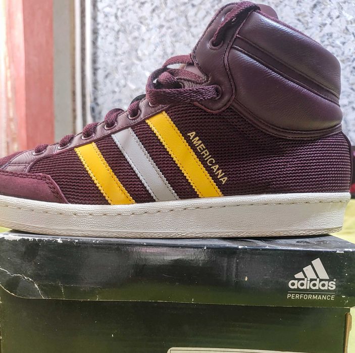 Мьжки кецове Adidas Americana.