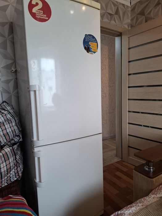 Продам холодильник