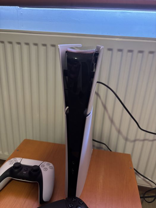 Ps5 digital edtion 2 manete