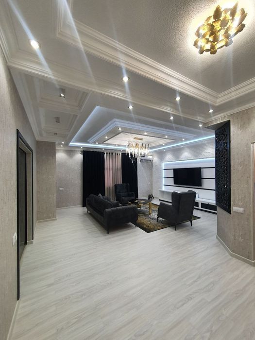 Сдаётся 2х комнатная ЛЮКСовая квартира, Гагарина