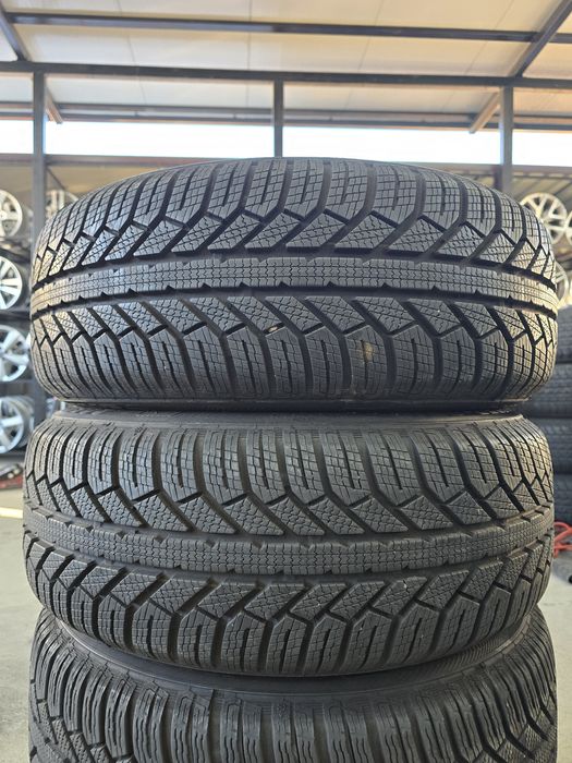 4 Броя 205/60/16 Semperit 2x8,5mm 2x7,2mm