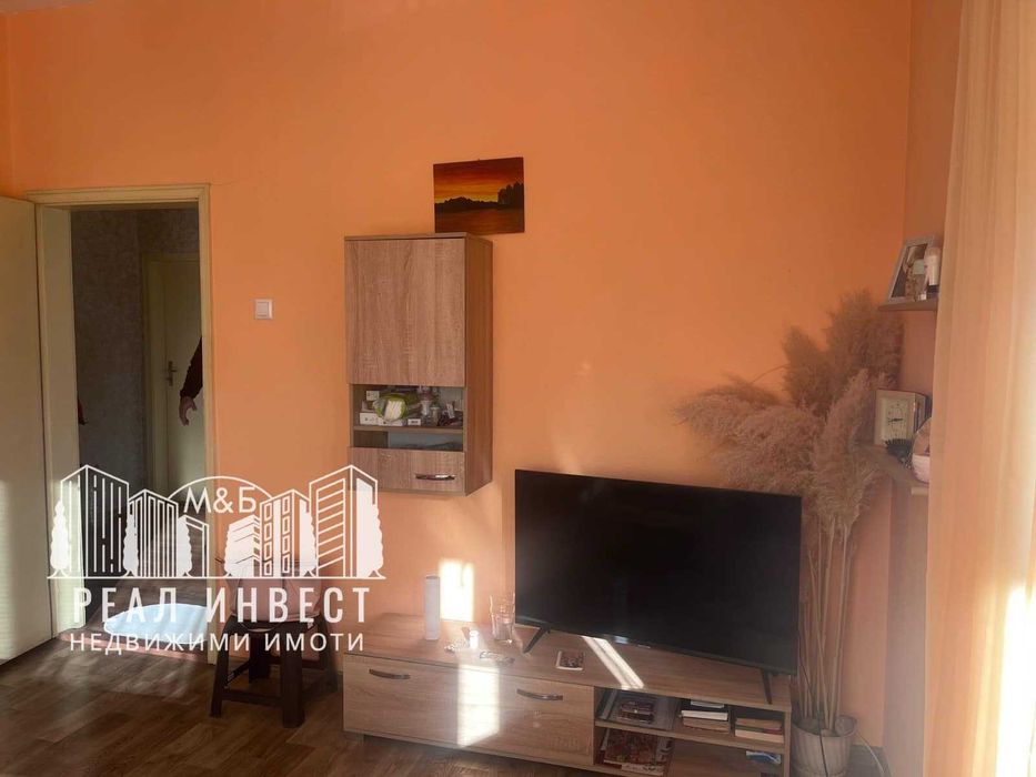 Продава се Къща в с. Горски извор, Област Хасково - 220 кв.м за 580 €/кв.м - Снимка #11