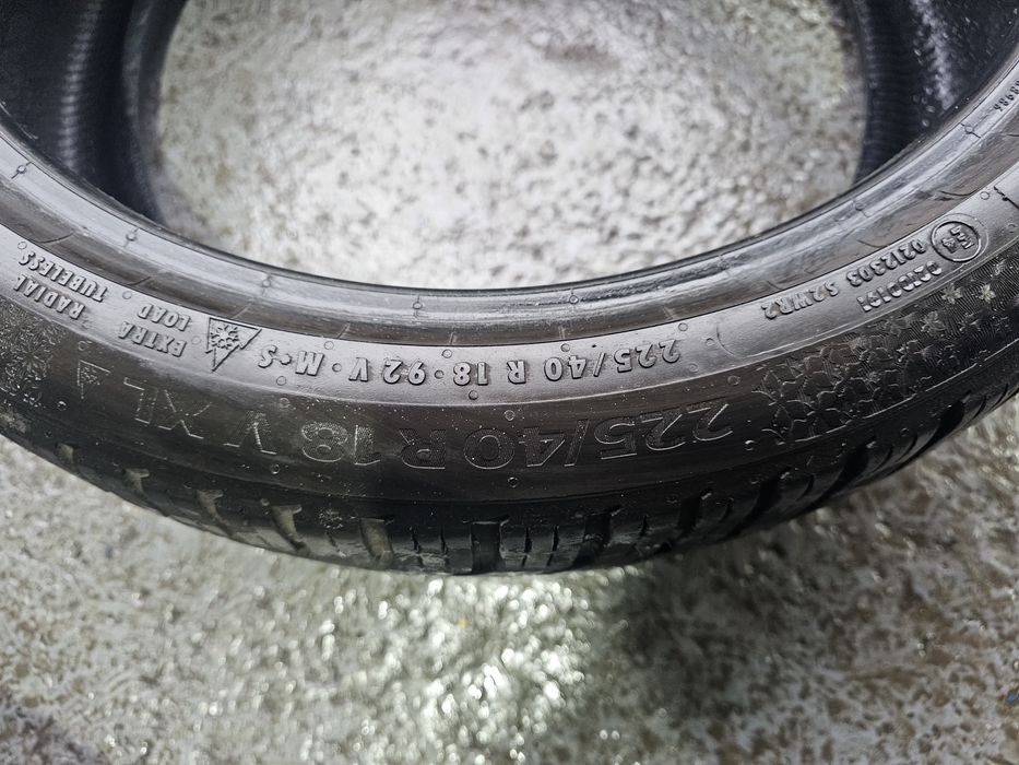 225 40 18 m+s continental allseason