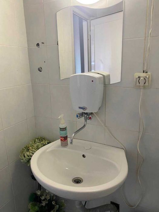 Дава се под наем Магазин в София, Хладилника - 48 кв.м за 1286.73 € - Снимка #9
