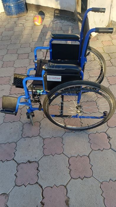 Инвалидная коляска