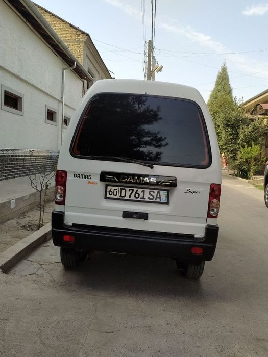 Avtomobil Damas sotiladi