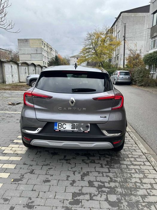 Vând Renault Captur 2024 Full Hybrid – unic prorietar /România