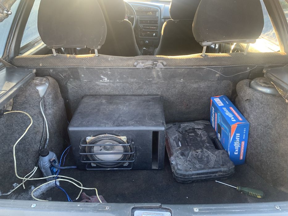 Продам сабвуфер,савбуфер,саб