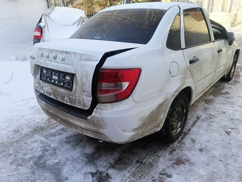 Продам по запчастям Гранту