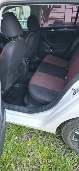 VWGolf 6 1.6Tdi 2011