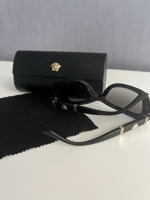 Слънчеви очила Versace