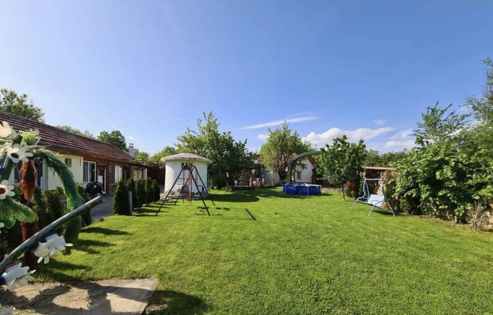 Къща в село Турчинча