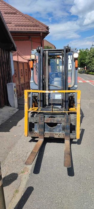 Motostivuitor pe gaz TCM 1,5t