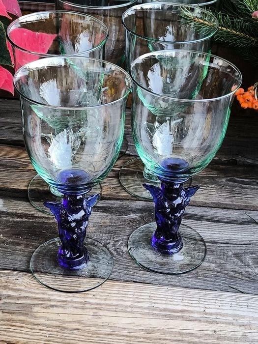 Чаши цветно стъкло