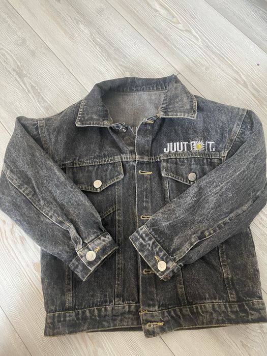 Продам вещи джинсы на девочку 6-8 лет